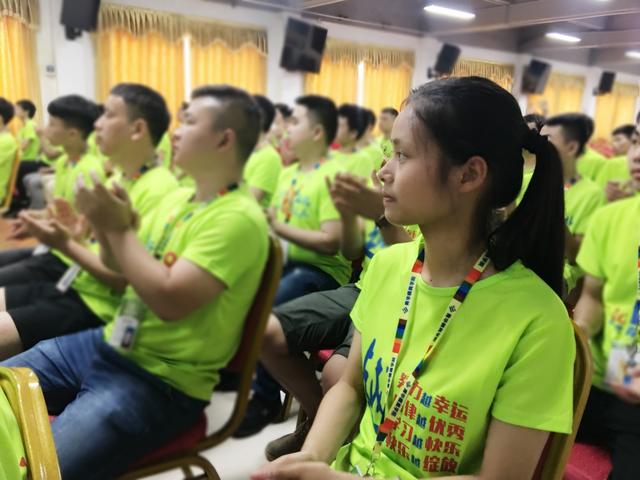 青春不迷茫，遇见更好的自己-记青华模具学院06期开学典礼