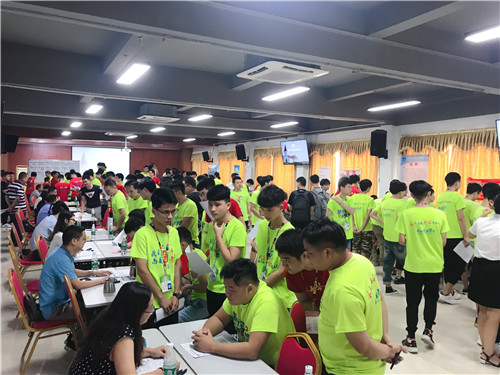 青华模具学院9月19日大型模具专场招聘会圆满结束！