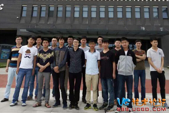 青华模具学院06期编程学员到东莞高训中心实习