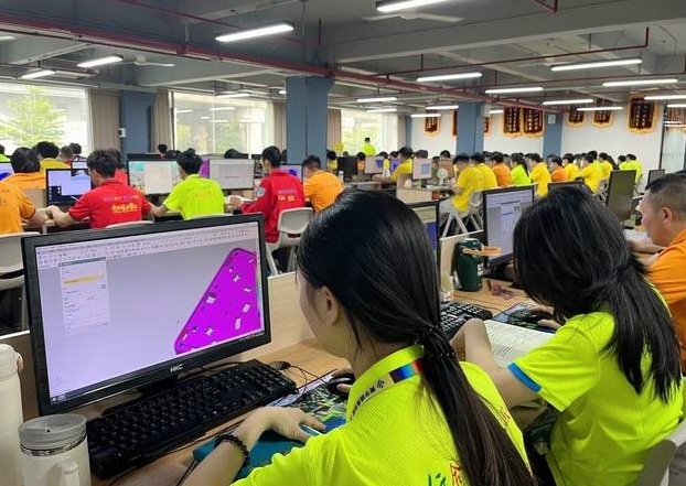 三代同荐，口碑传家｜青华学员用技术点亮一家人的未来