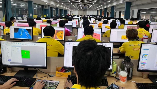 学模具为什么首选青华？真正靠谱的职教，靠的是实打实的硬实力