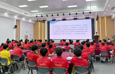 赋能成长，高效精进｜青华模具精英班长团《如何高效学习》专题课圆满开展