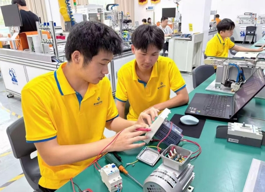 同样学技术，为什么复合型人才更容易拿到高薪？
